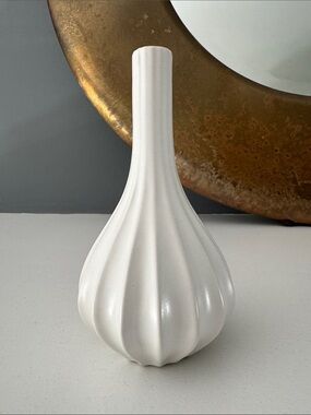 Vintage Jonathan Adler White Fluted Ceramic Bottle Vase